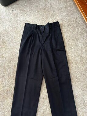 Men's Black IZOD  34x30 Dress Pants